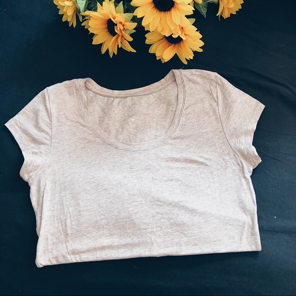 basic tee 🍂
